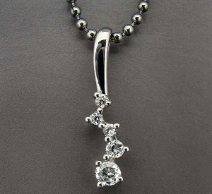 elegant 925 silver pendant