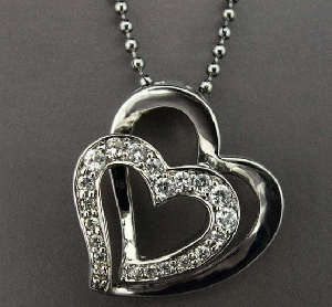 silver pendants with double heart shaped 